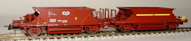 Twin unit ballast car of IF<br /><a href='images/pictures/Sudexpress/700609.jpg' target='_blank'>Full size image</a>